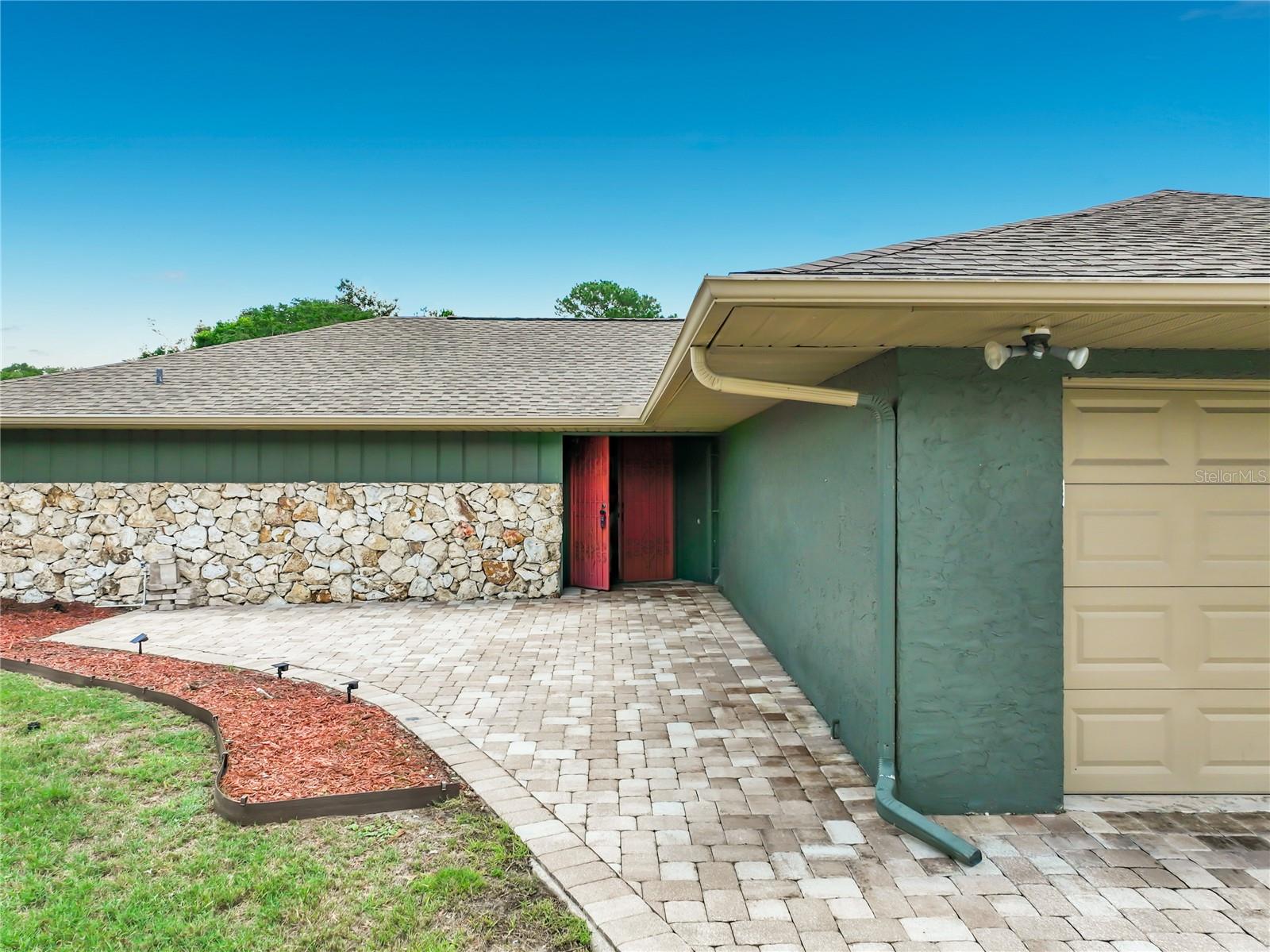 SAND LAKE HILLS SEC 1 - Residential
