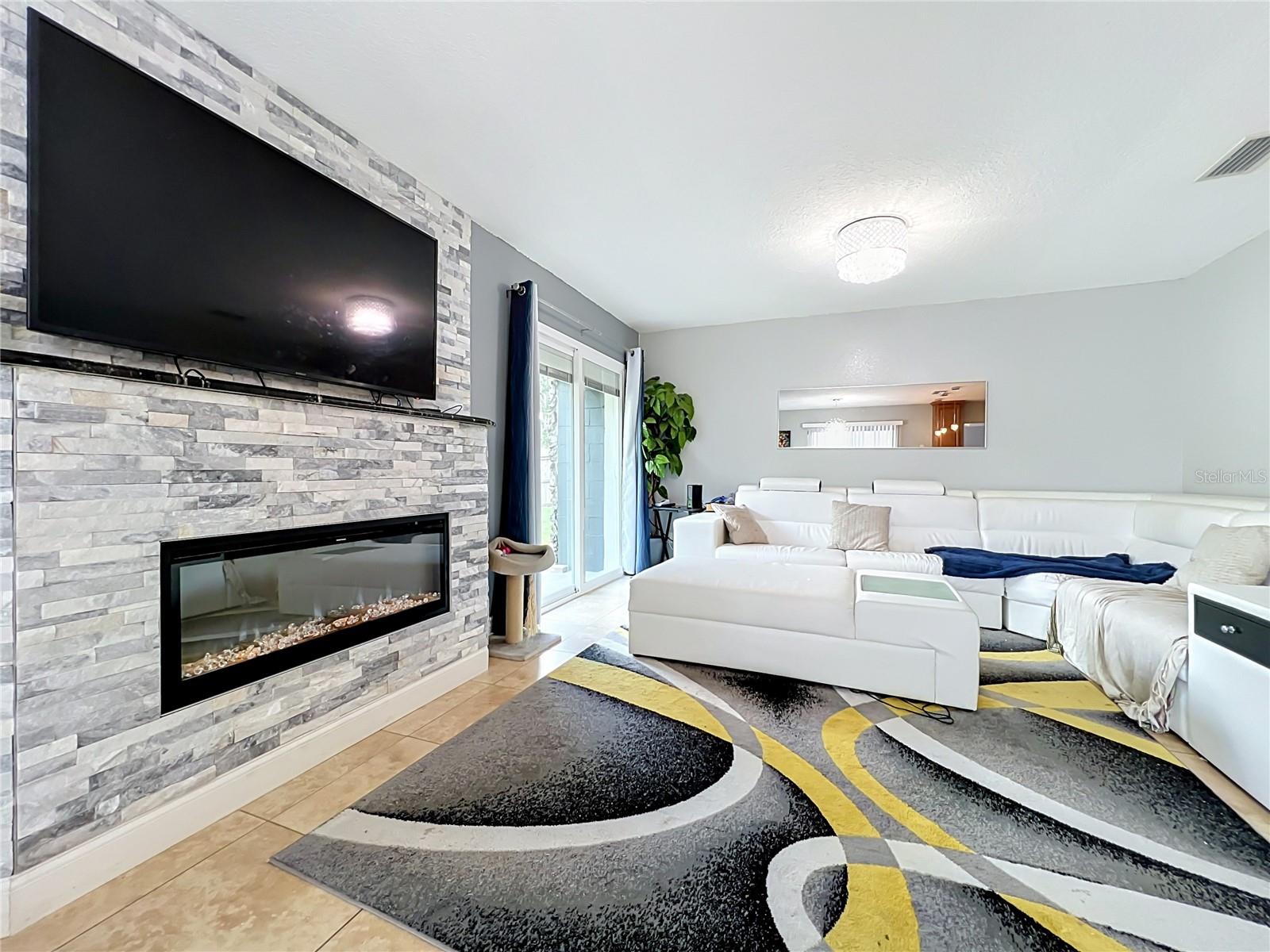 SAND LAKE HILLS SEC 1 - Residential