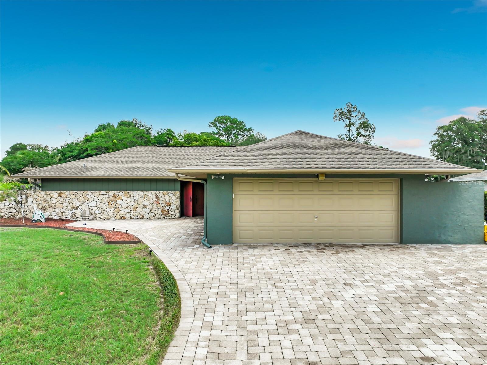 SAND LAKE HILLS SEC 1 - Residential