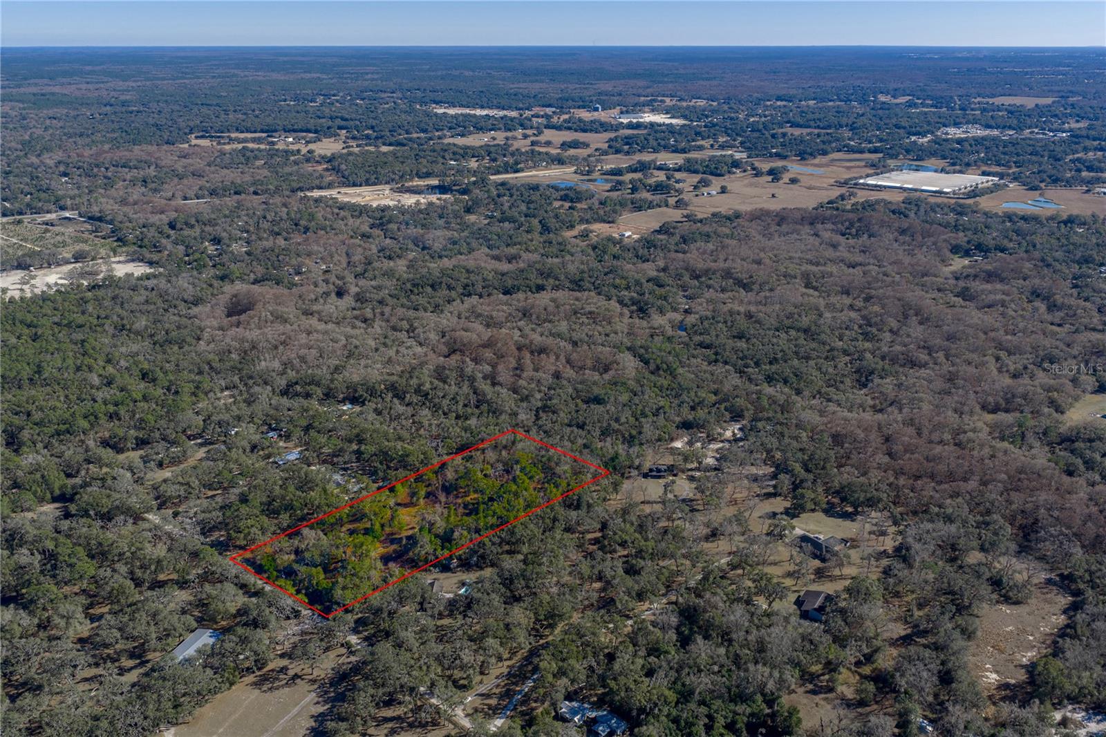 ACREAGE - Land