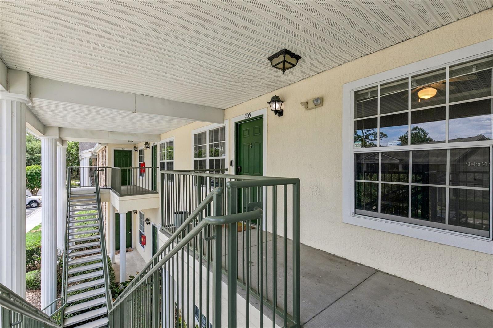 HUNTERS POINTE AT HUNTERS RESERVE A CONDO - Residential
