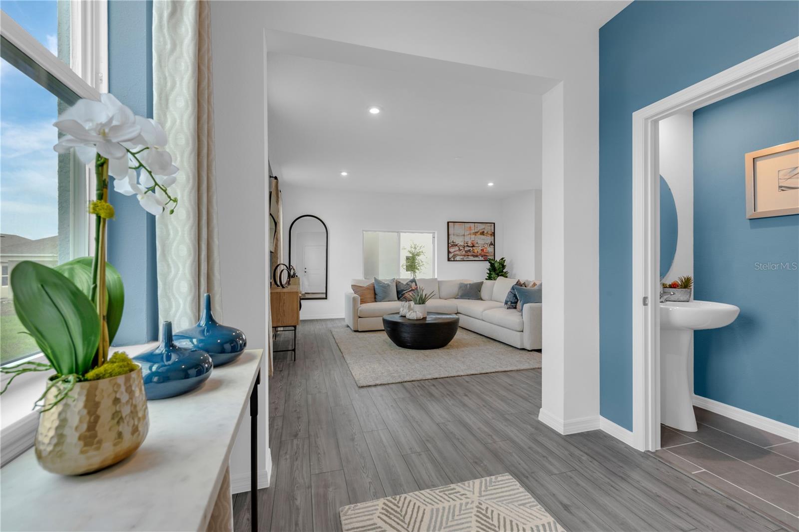 RESERVE AT COUNTRY CLUB LAKES ESTATES - Residential