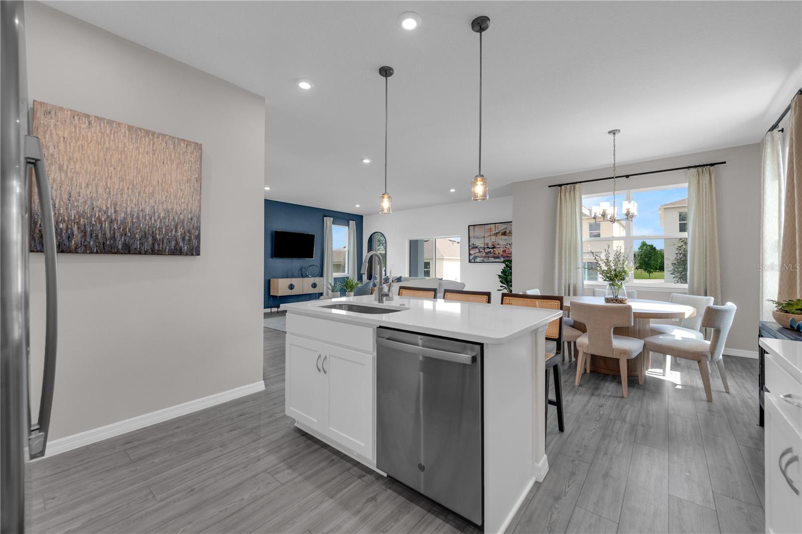 RESERVE AT COUNTRY CLUB LAKES ESTATES - Residential