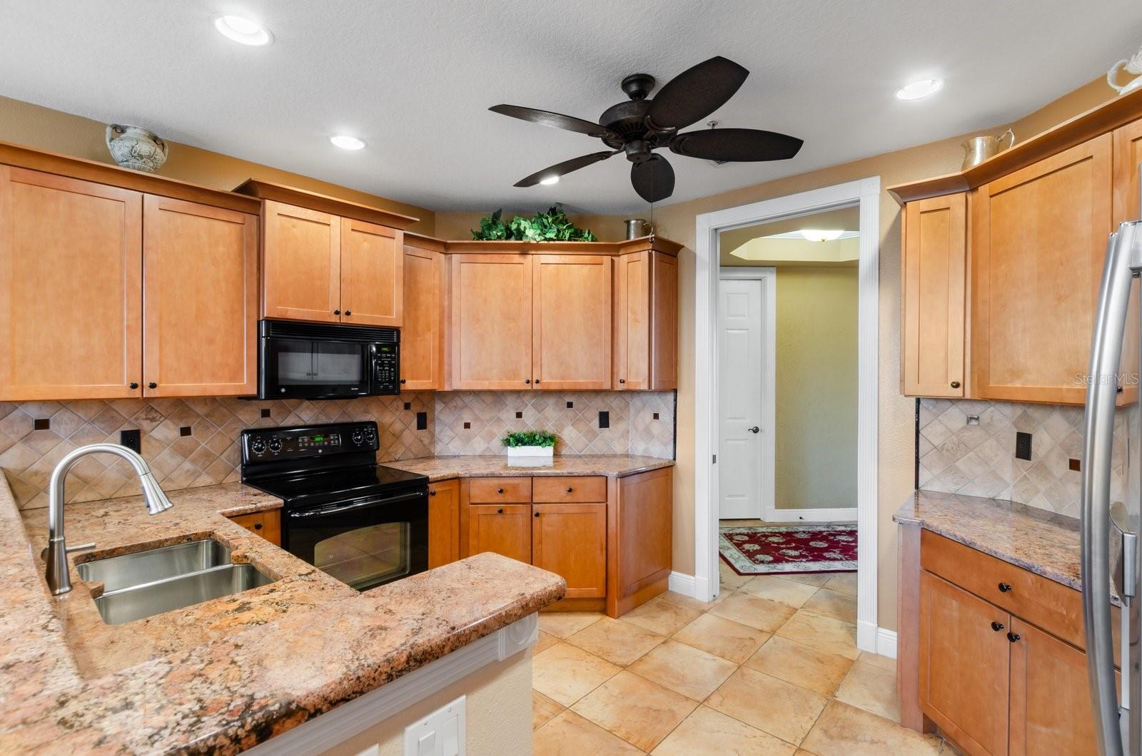 GRANDE OAKS PRESERVE - Residential