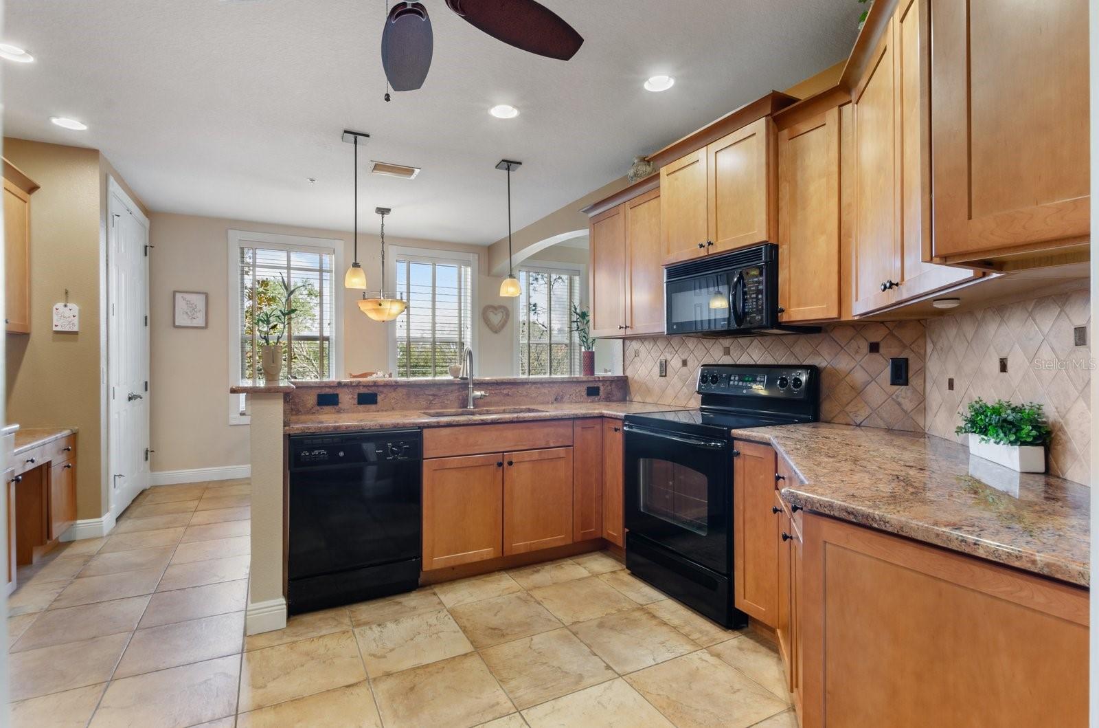 GRANDE OAKS PRESERVE - Residential