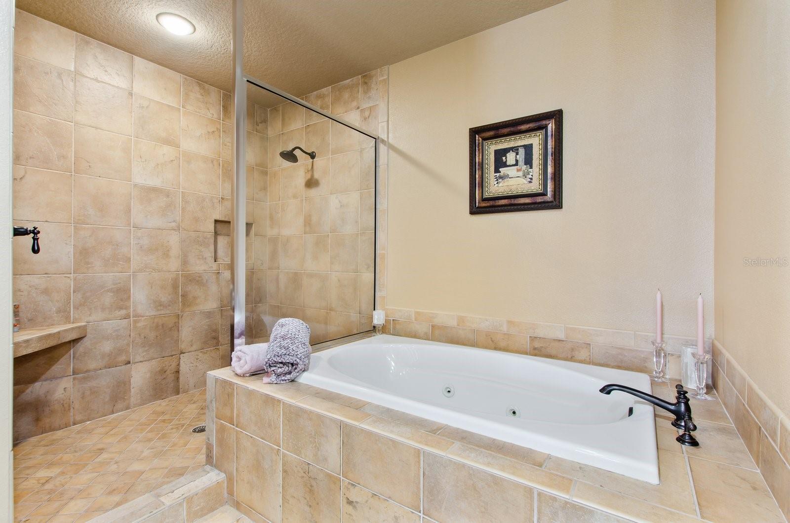 GRANDE OAKS PRESERVE - Residential