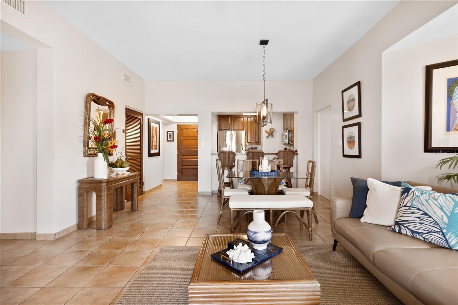 LAS PALMAS DORADAS - Residential