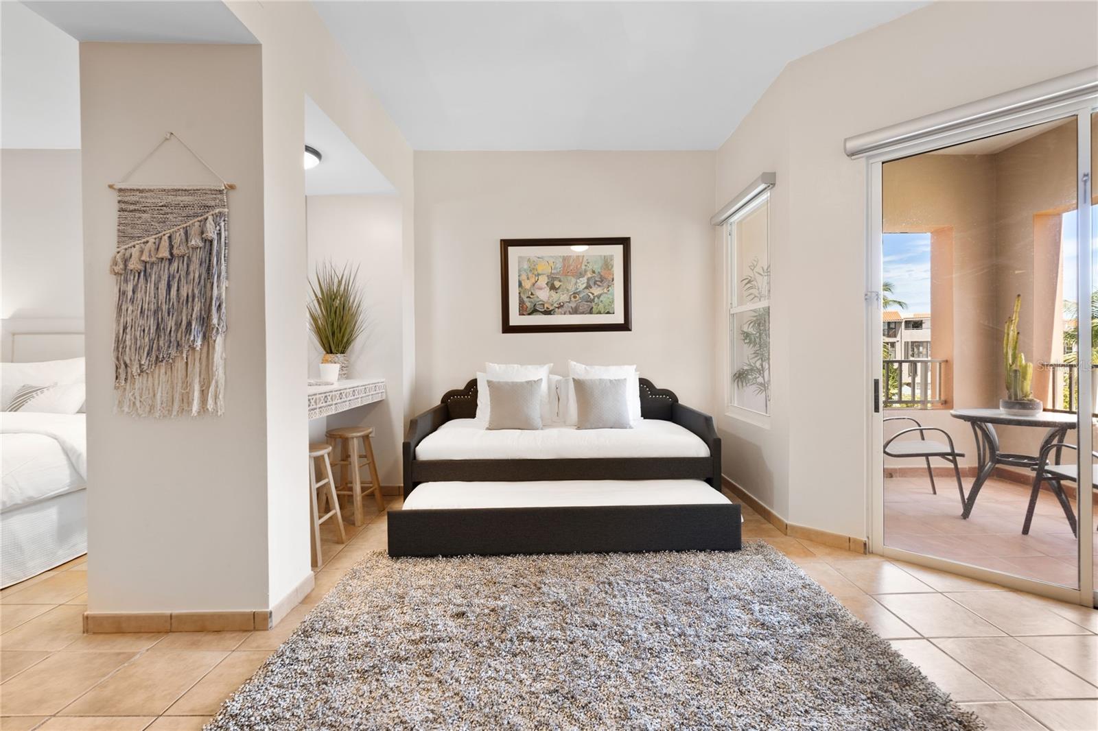 LAS PALMAS DORADAS - Residential