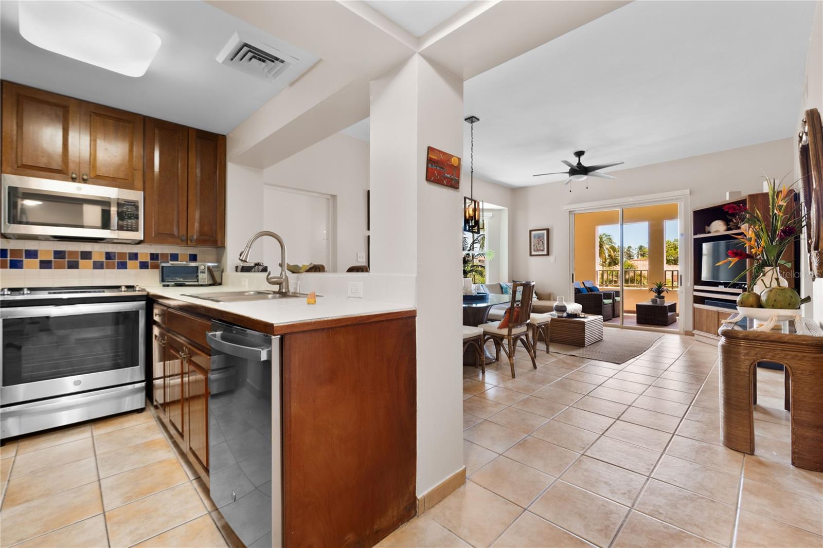 LAS PALMAS DORADAS - Residential