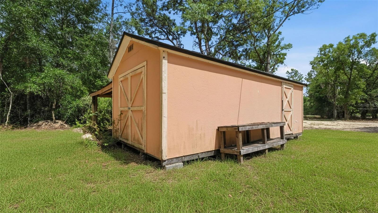 MINI FARMS UNIT 10 UNREC - Residential