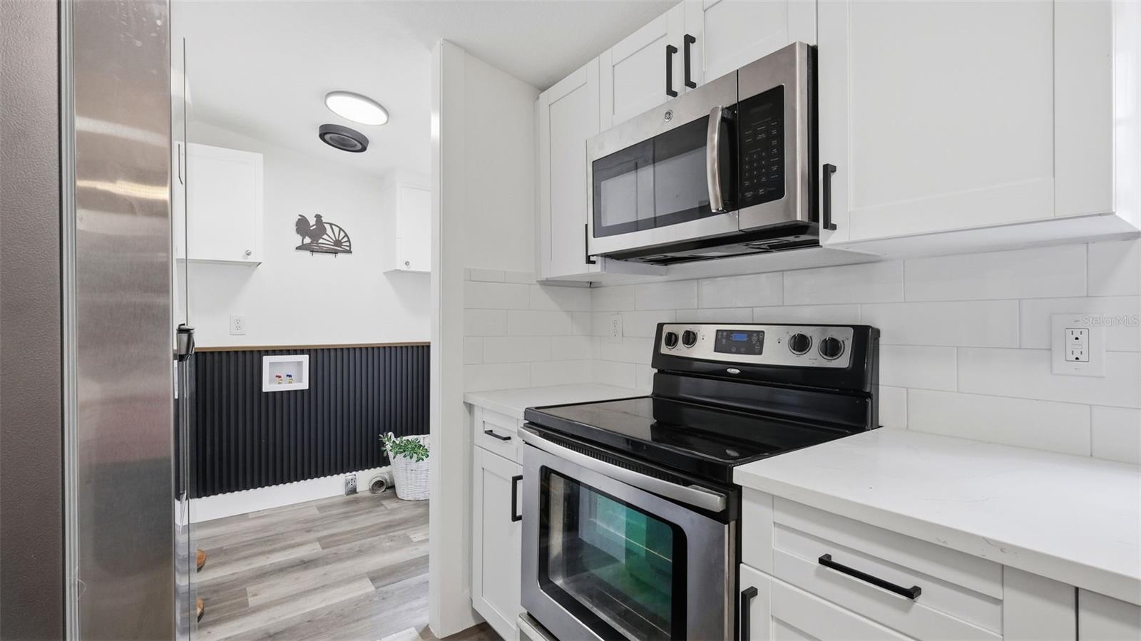 MINI FARMS UNIT 10 UNREC - Residential