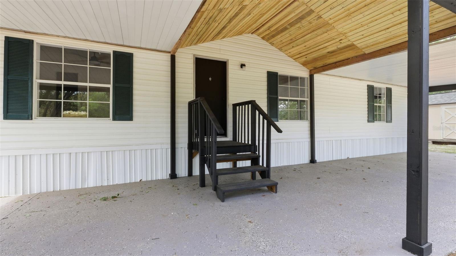 MINI FARMS UNIT 10 UNREC - Residential