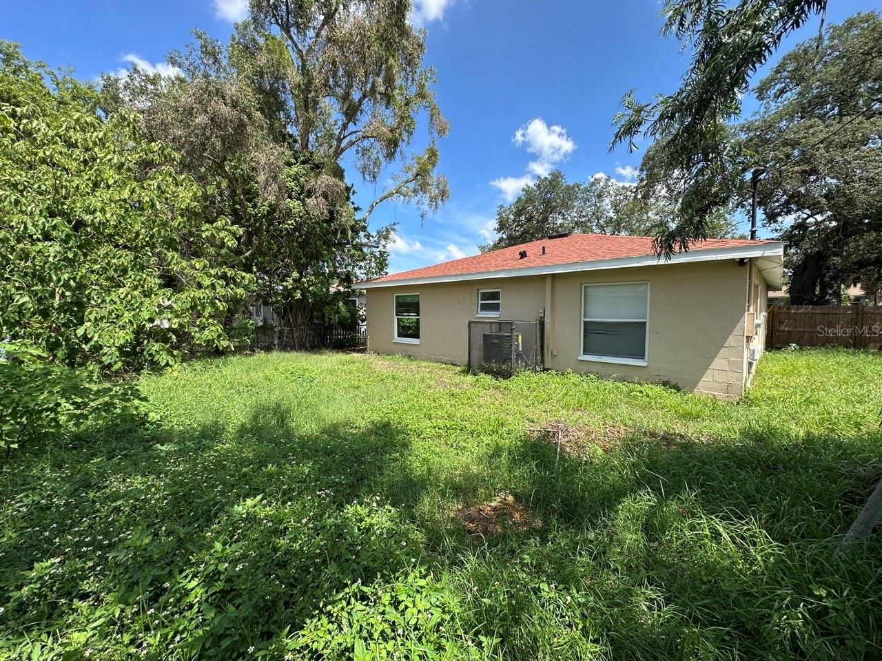 RAINBOW HEIGHTS - Residential