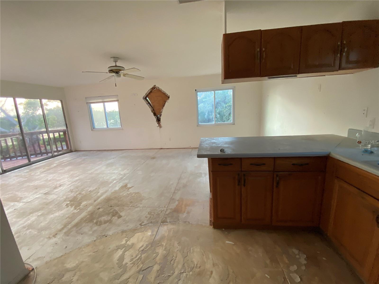 CEDARS OF SIESTA KEY, THE - Land