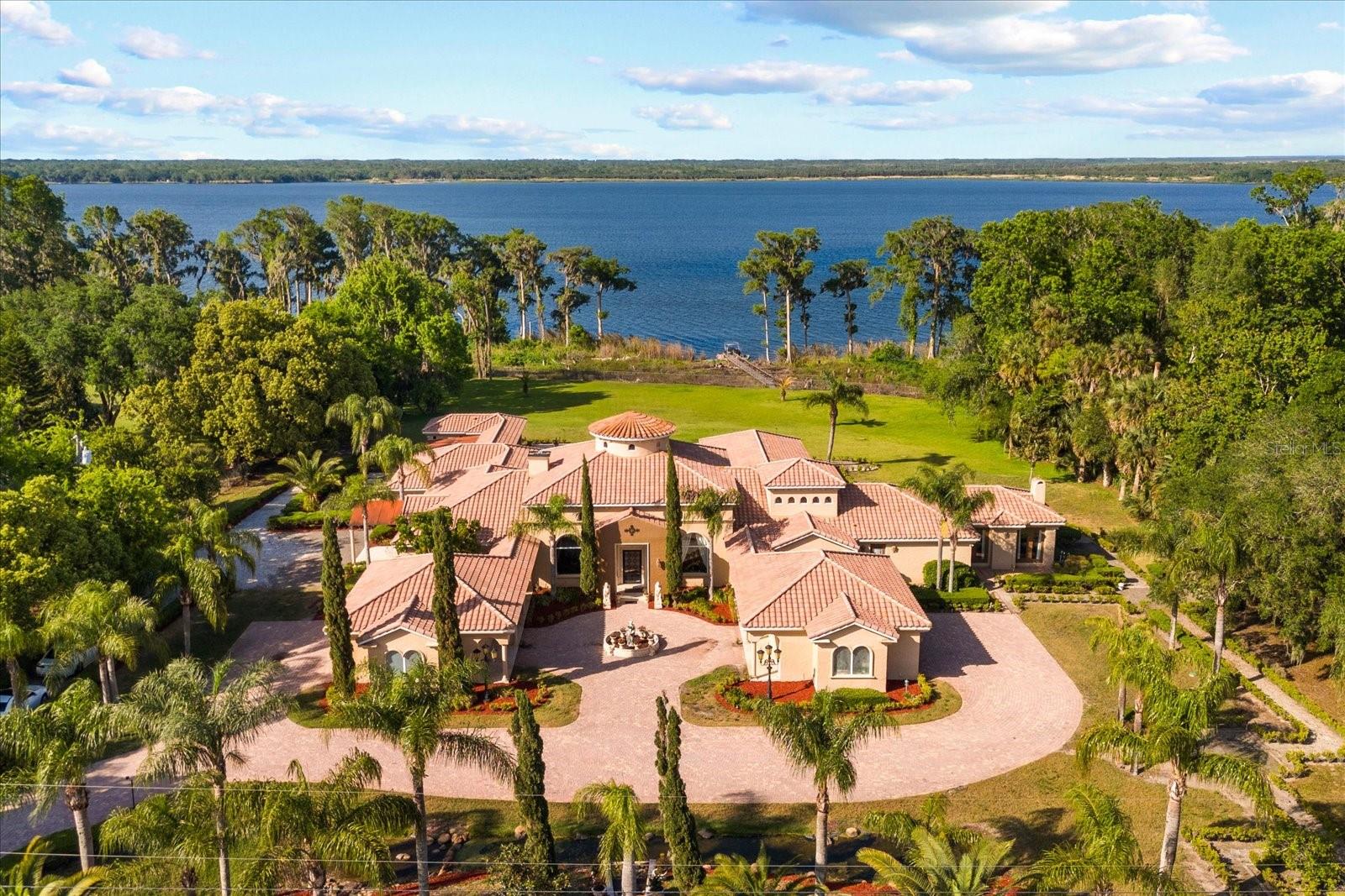 LAKE JESSUP - Residential