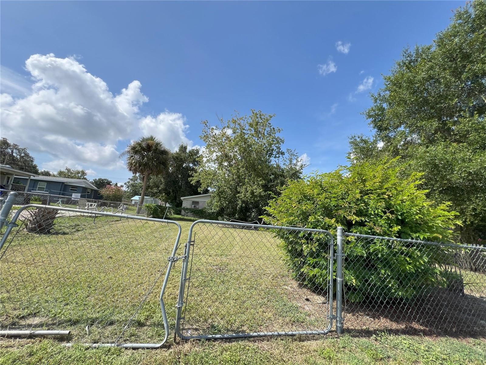 BELLEVIEW PARK SUB - Land