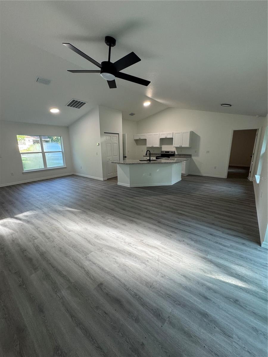 SUMMERFIELD TERRACE - Residential