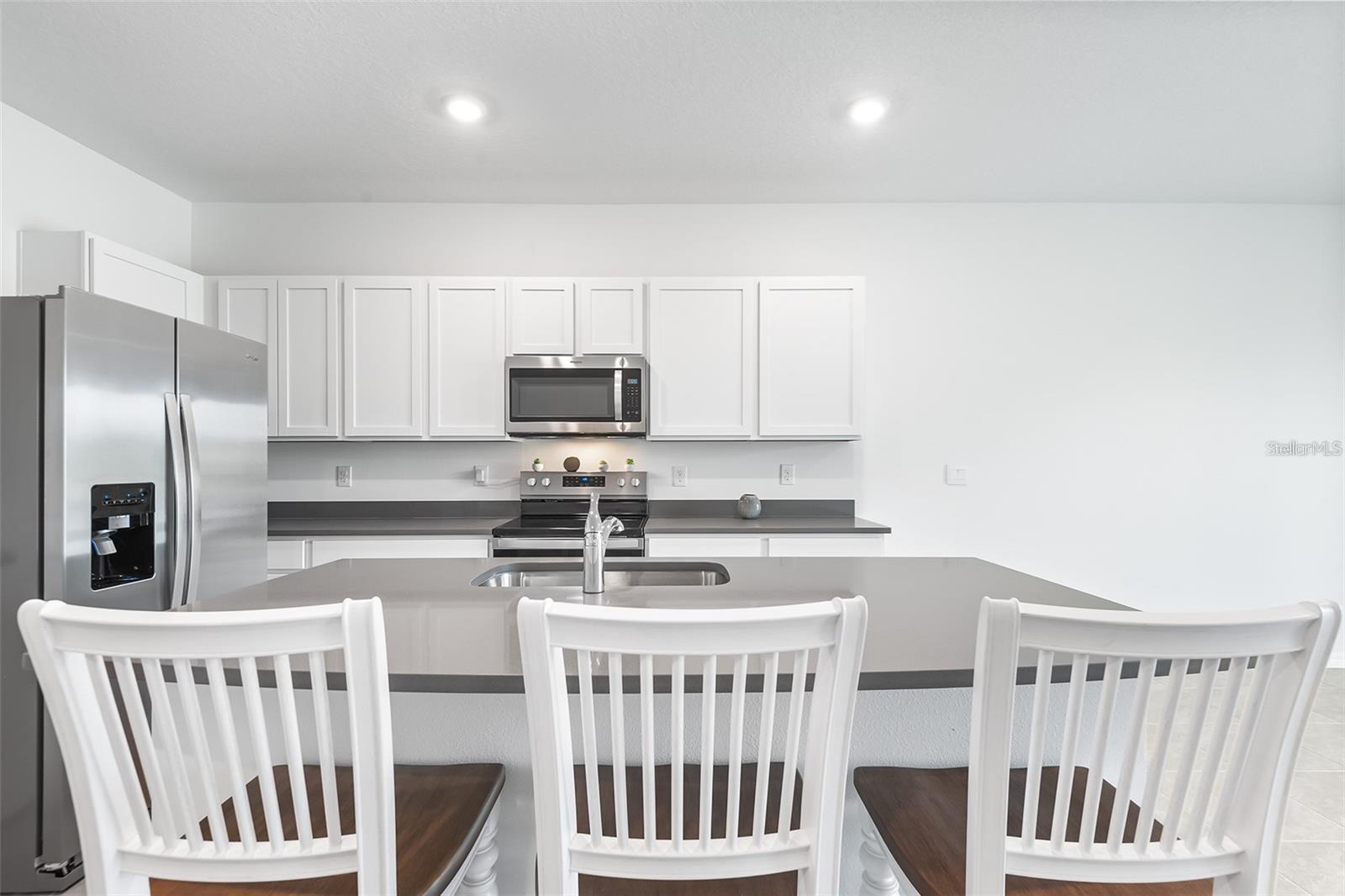 ANGELINE - Residential Lease