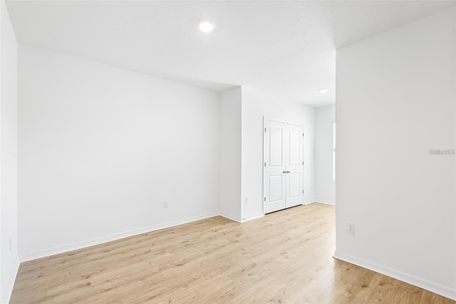 ANGELINE - Residential Lease