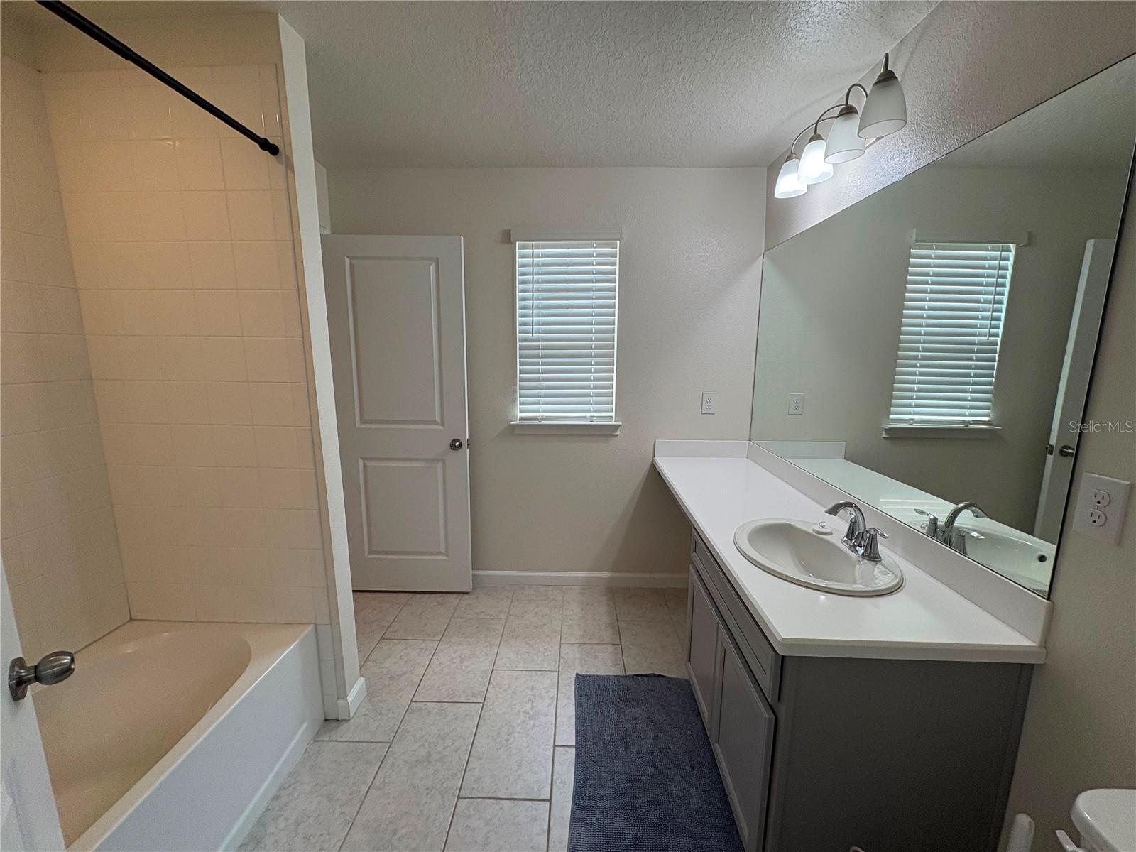HARMONY AT LAKEWOOD RANCH PH II-C 1-4 - Residential Lease