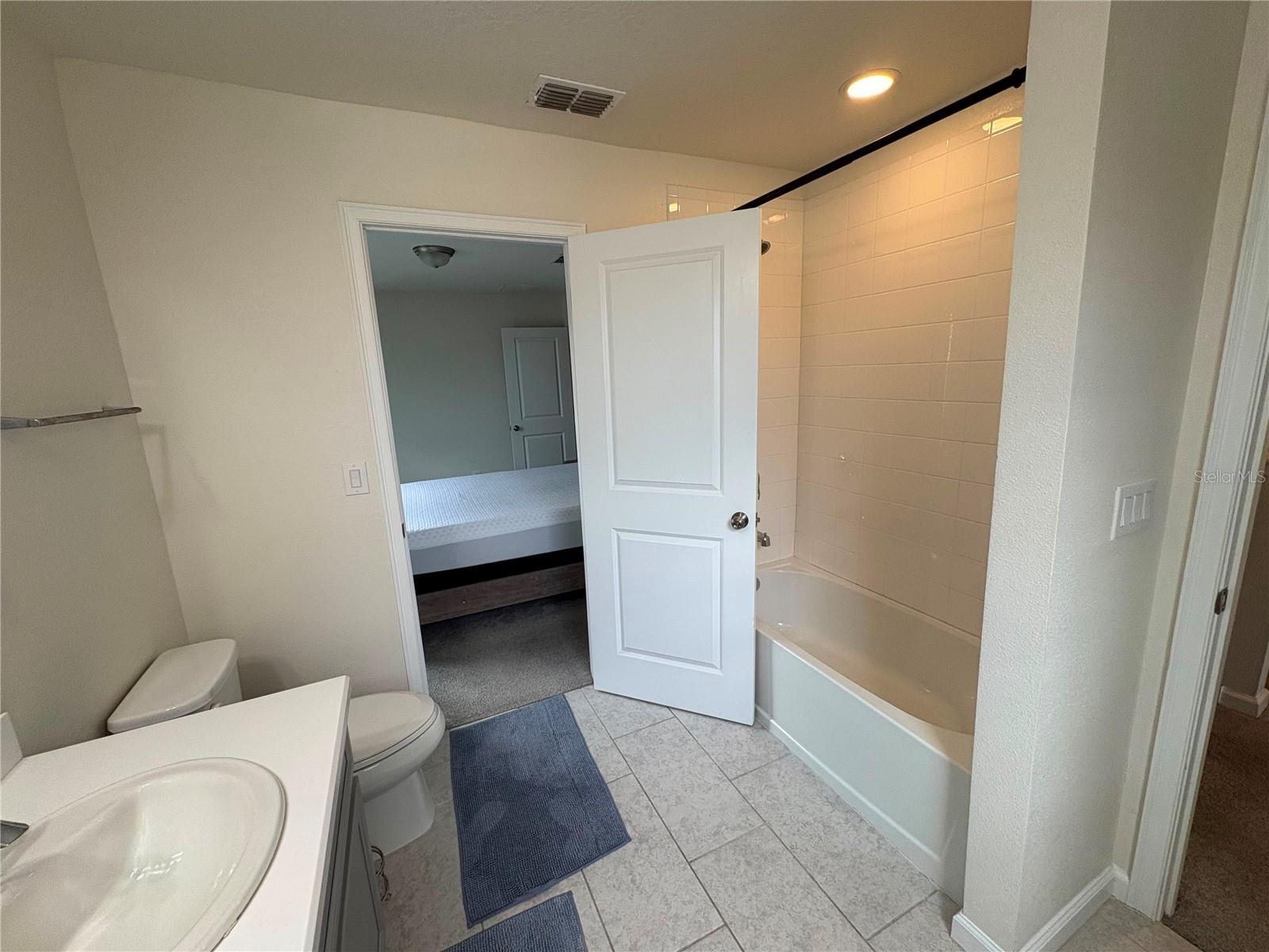 HARMONY AT LAKEWOOD RANCH PH II-C 1-4 - Residential Lease