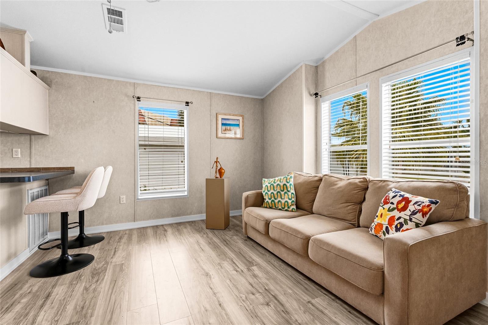 MOBILE ESTATES - Residential