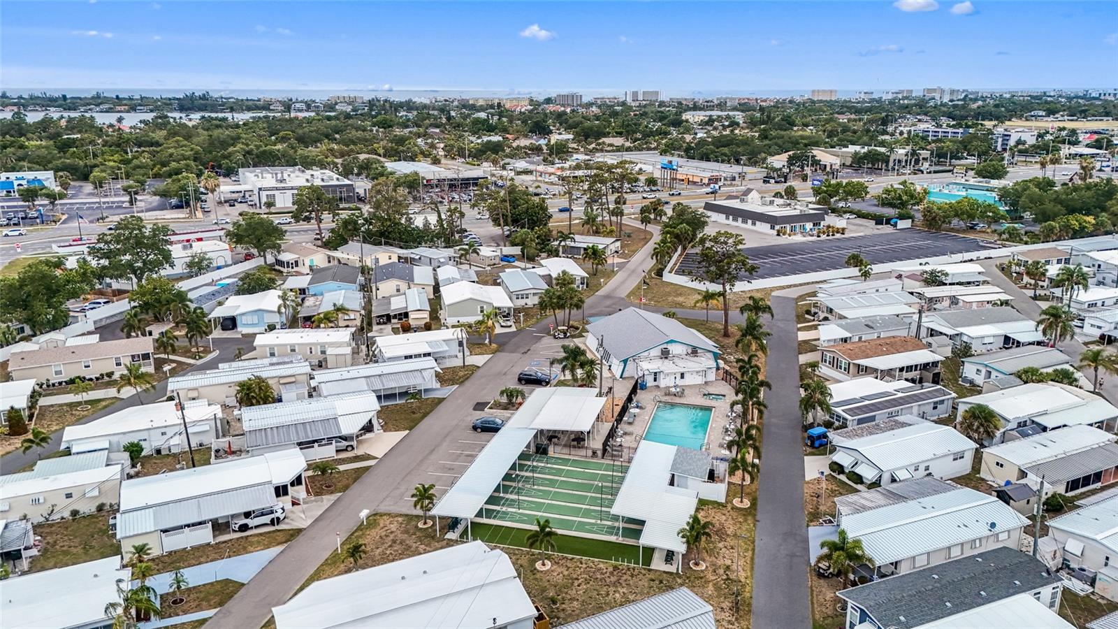 MOBILE ESTATES - Residential