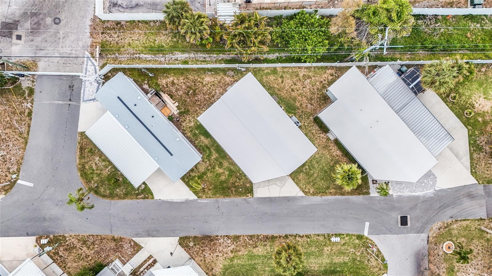 MOBILE ESTATES - Residential