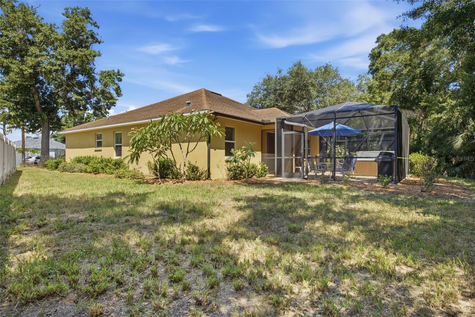 ENCHANTED LAKE ESTATES UN 1 - Residential