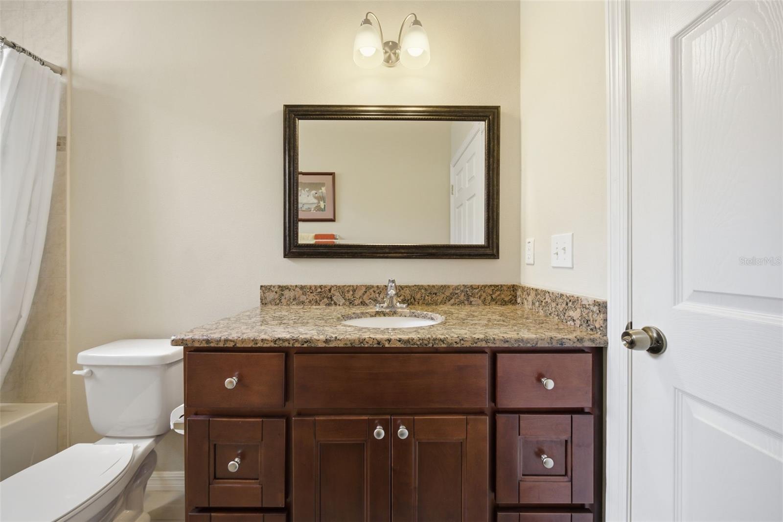 ENCHANTED LAKE ESTATES UN 1 - Residential