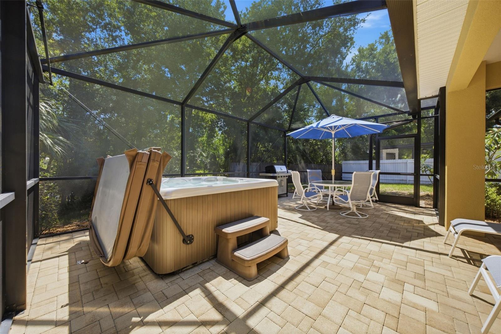 ENCHANTED LAKE ESTATES UN 1 - Residential