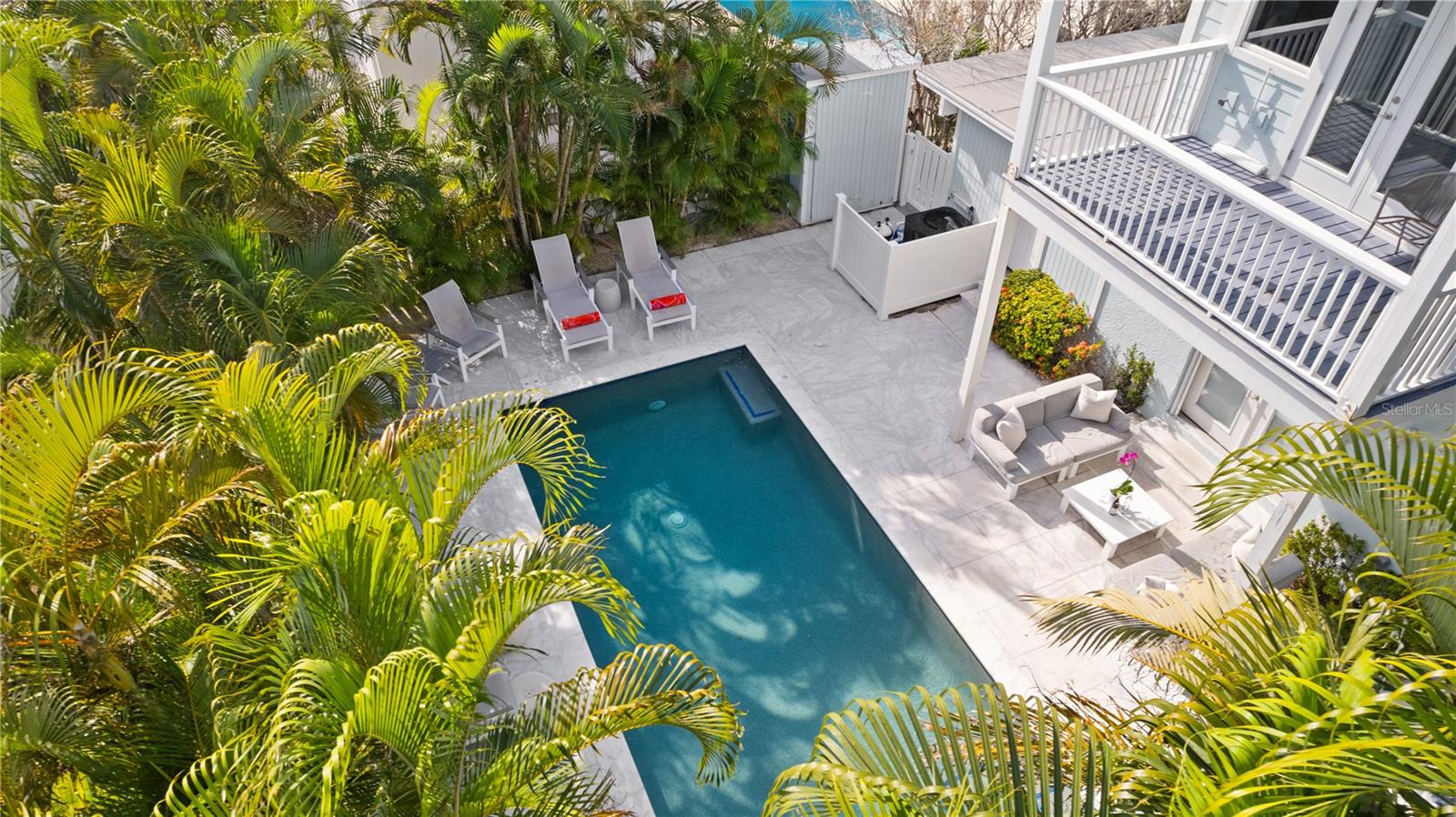 ANNA MARIA BEACH - Residential