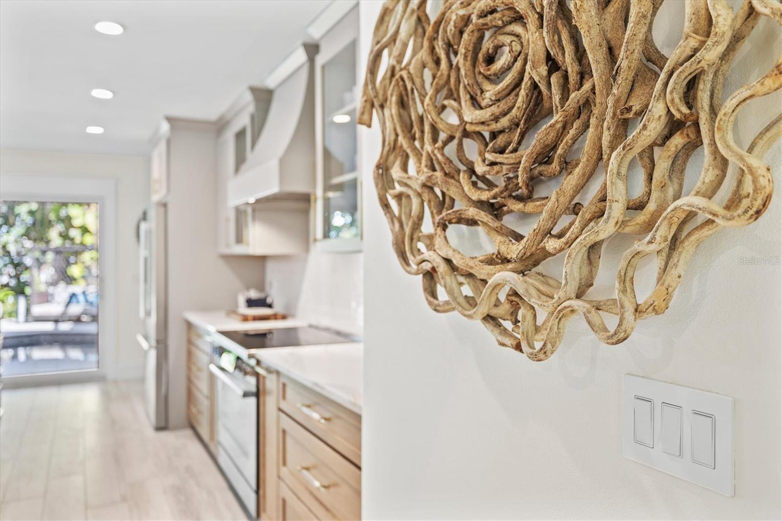 HOLMES BEACH 14TH UNIT - Residential