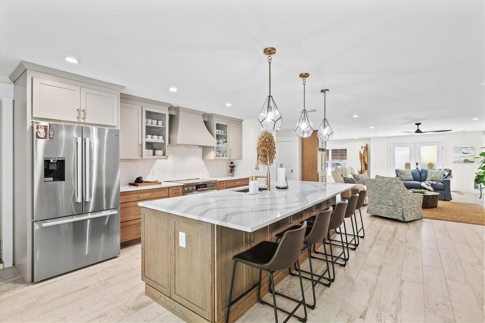 HOLMES BEACH 14TH UNIT - Residential
