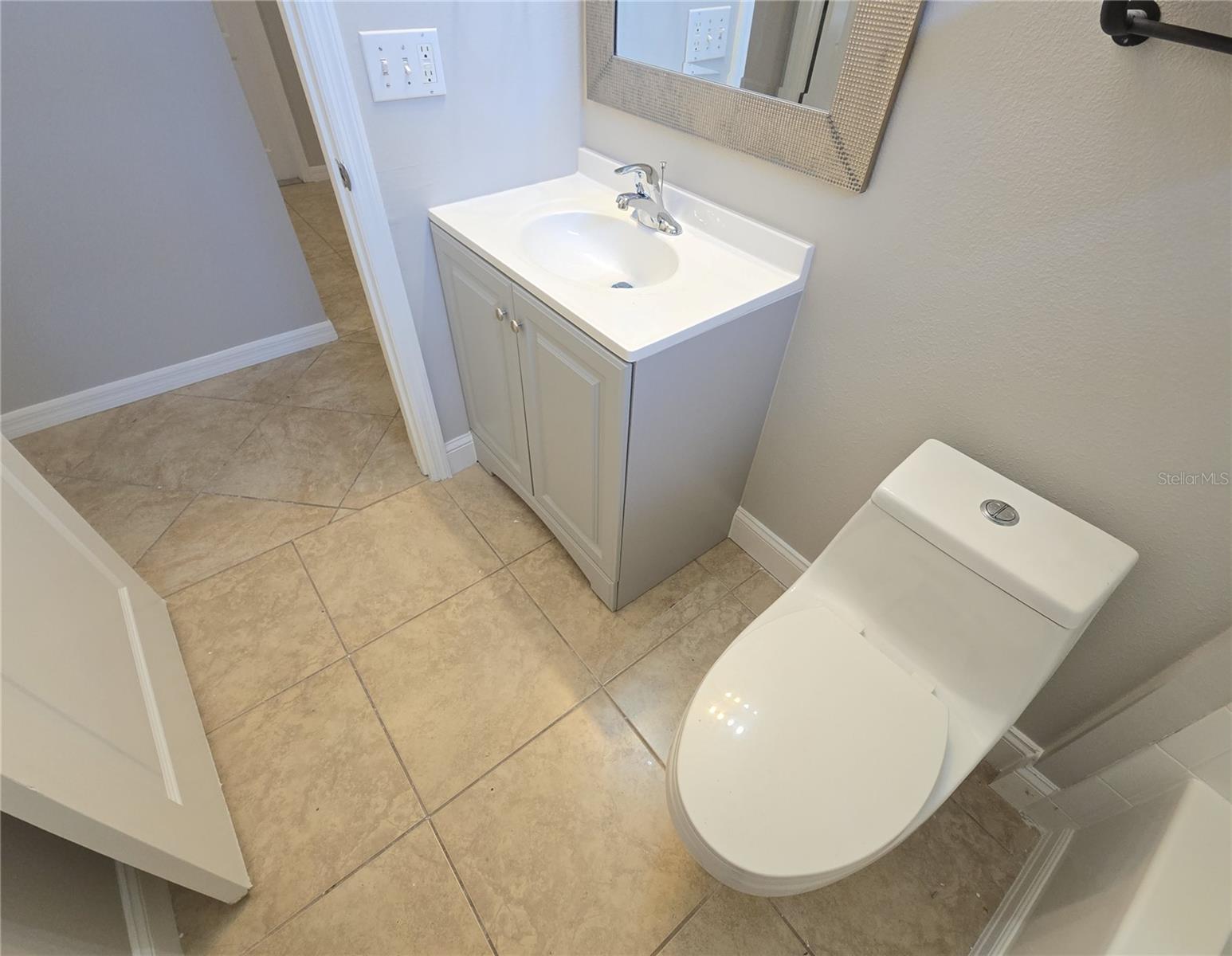 BLACKSTONE LANDING PH 1 - Residential Lease