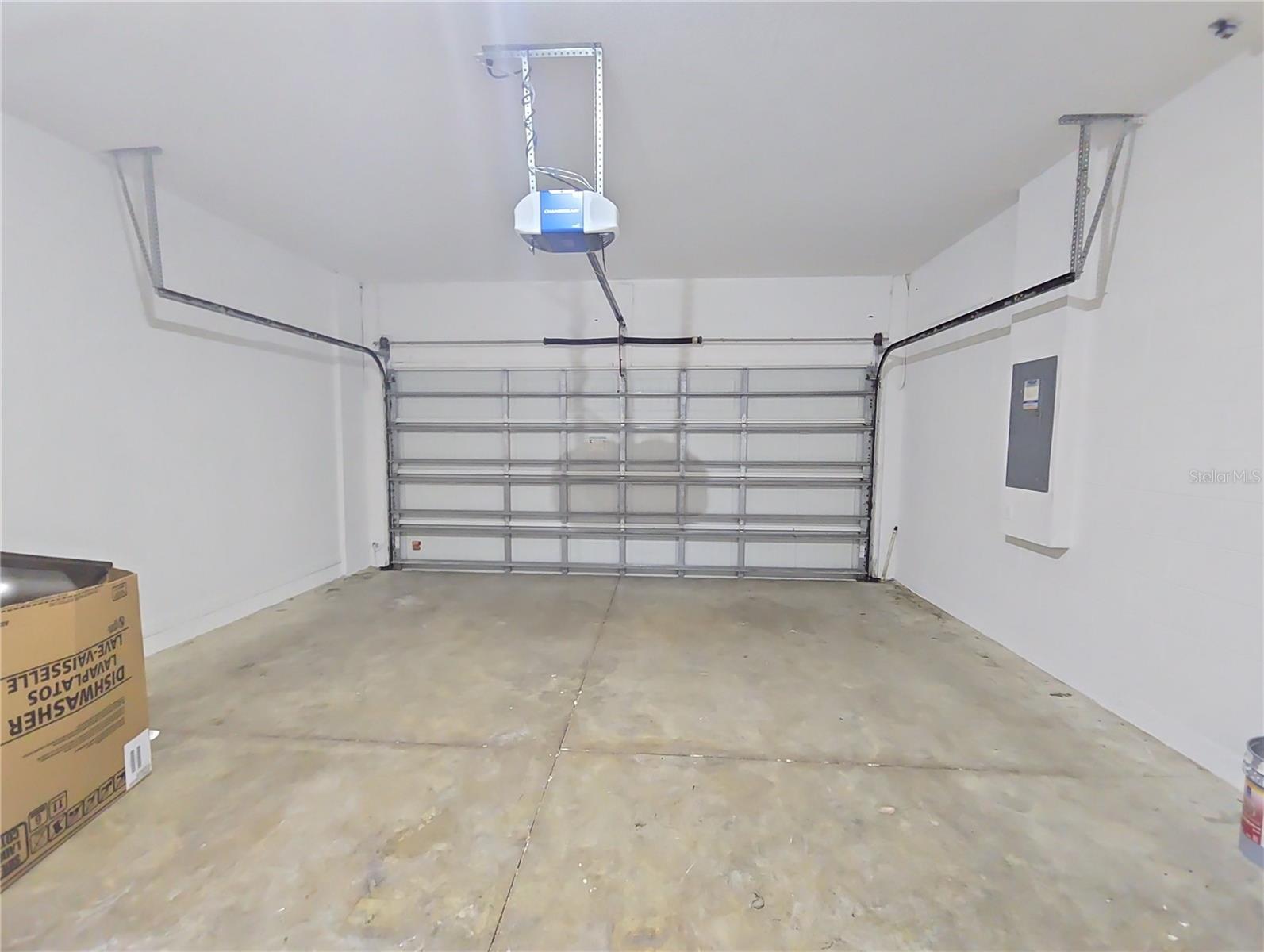 BLACKSTONE LANDING PH 1 - Residential Lease