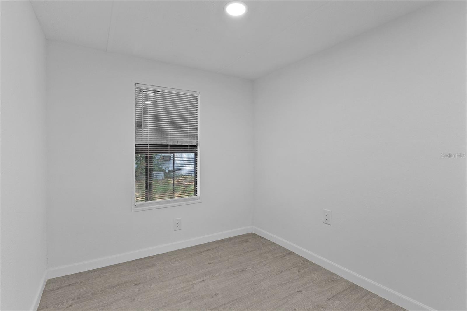 HILLTOP SUB 3 - Residential Lease