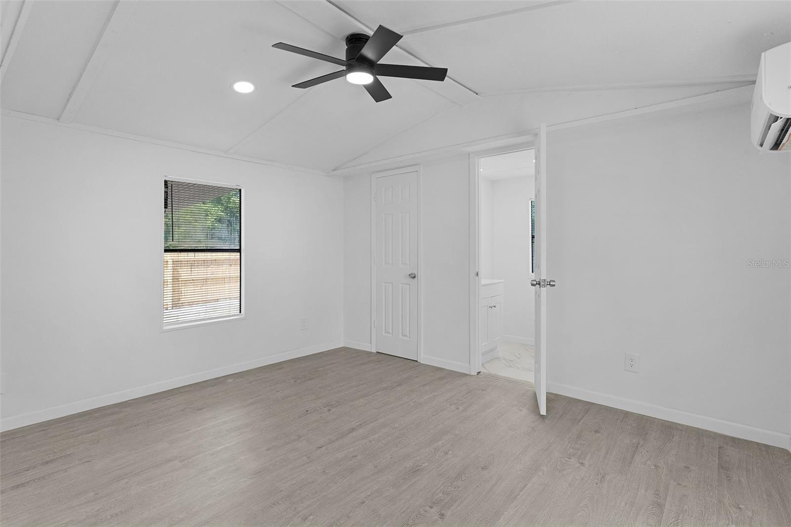HILLTOP SUB 3 - Residential Lease