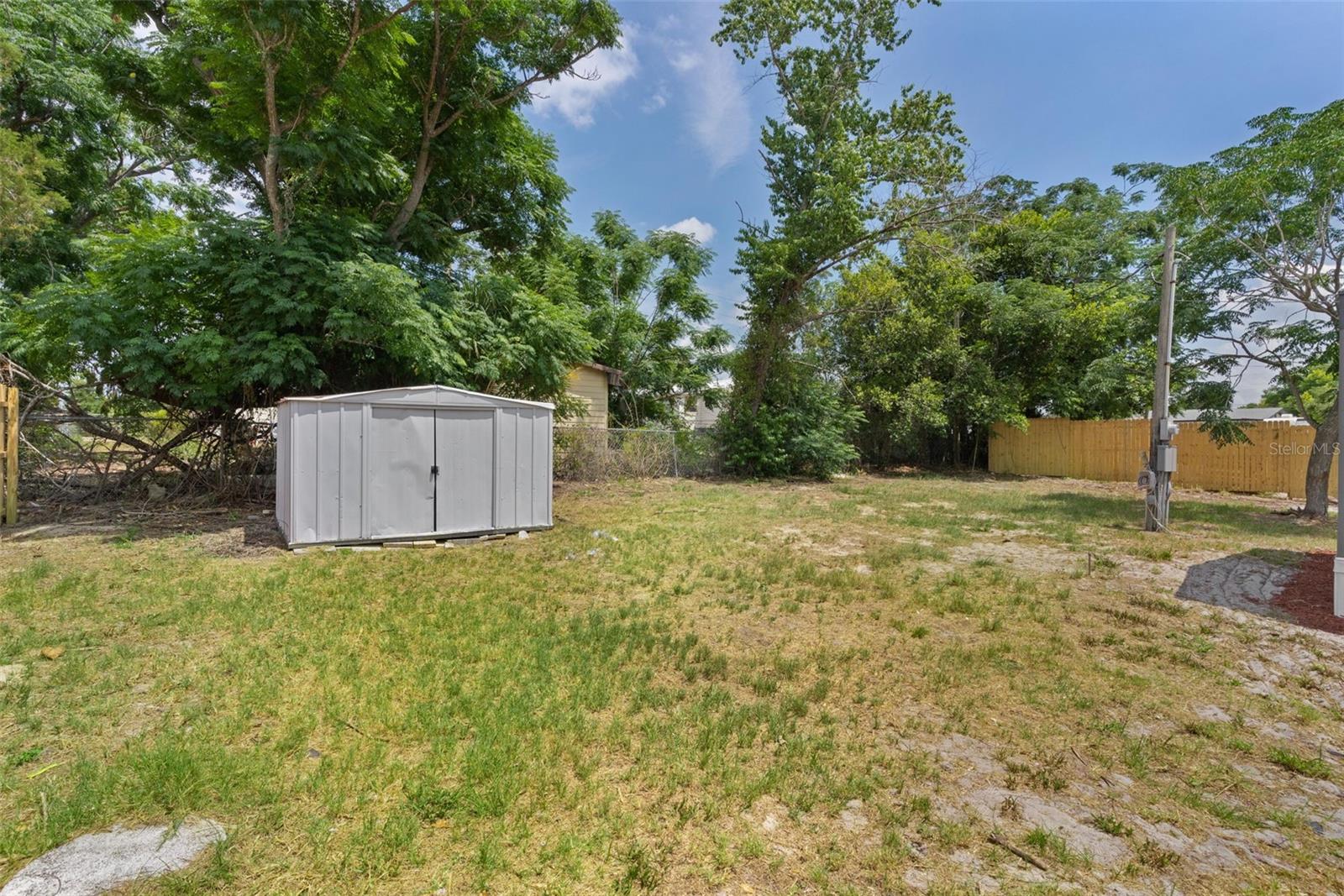 HILLTOP SUB 3 - Residential Lease