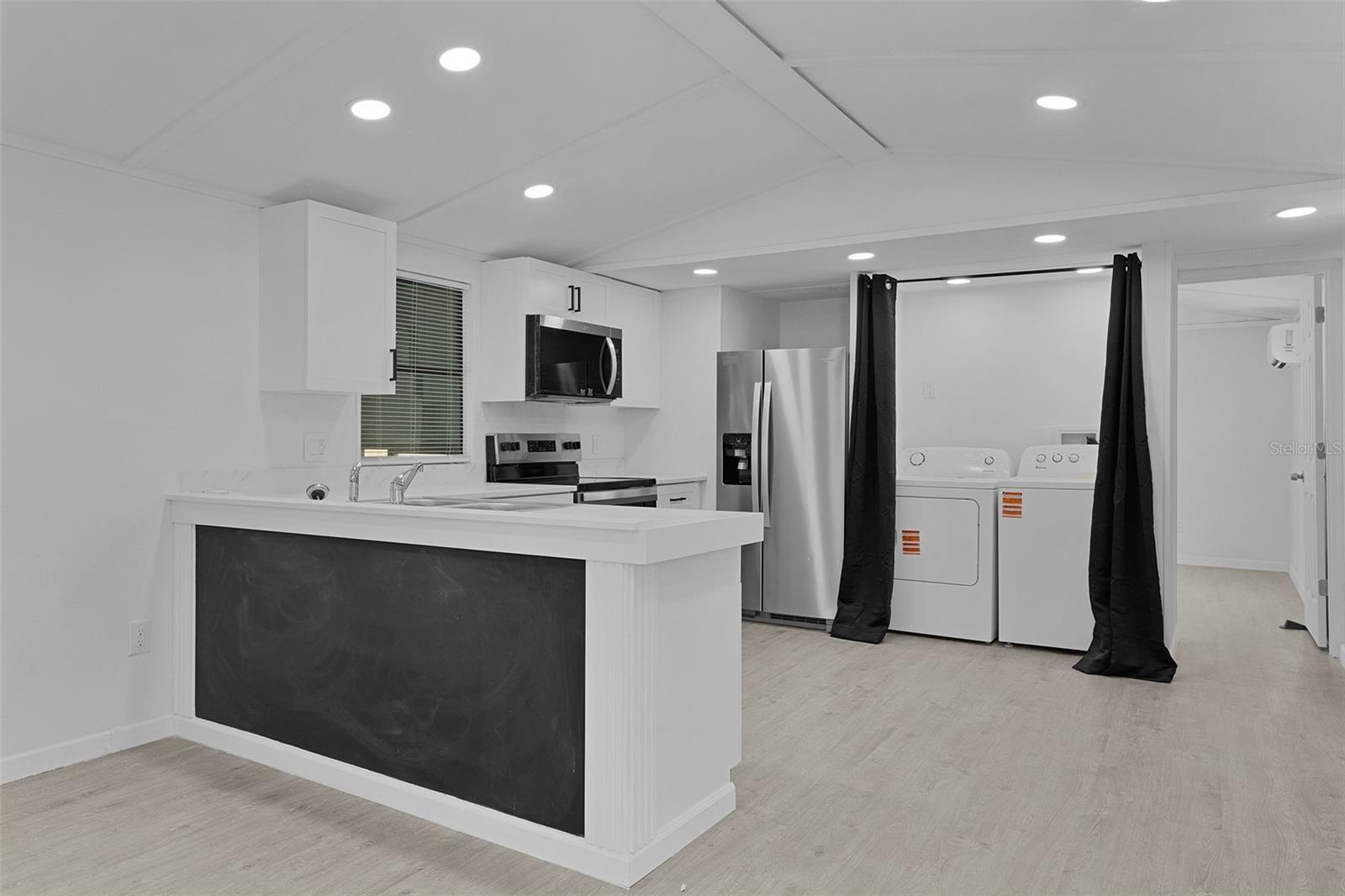 HILLTOP SUB 3 - Residential Lease