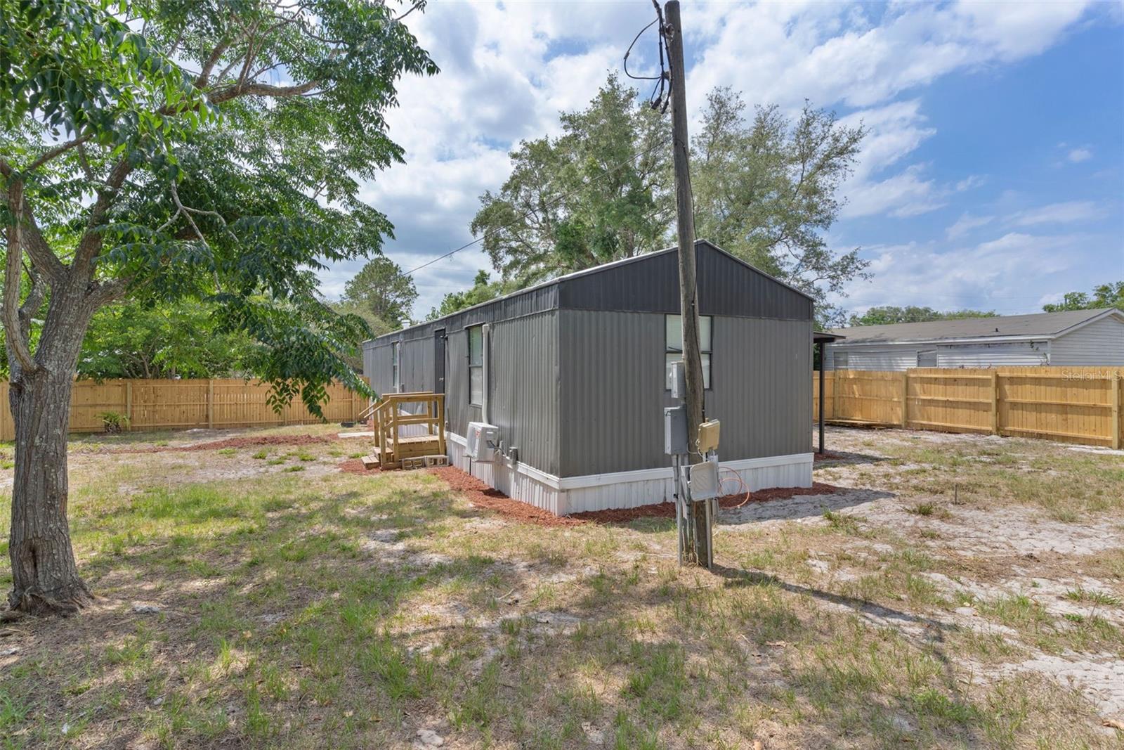 HILLTOP SUB 3 - Residential Lease