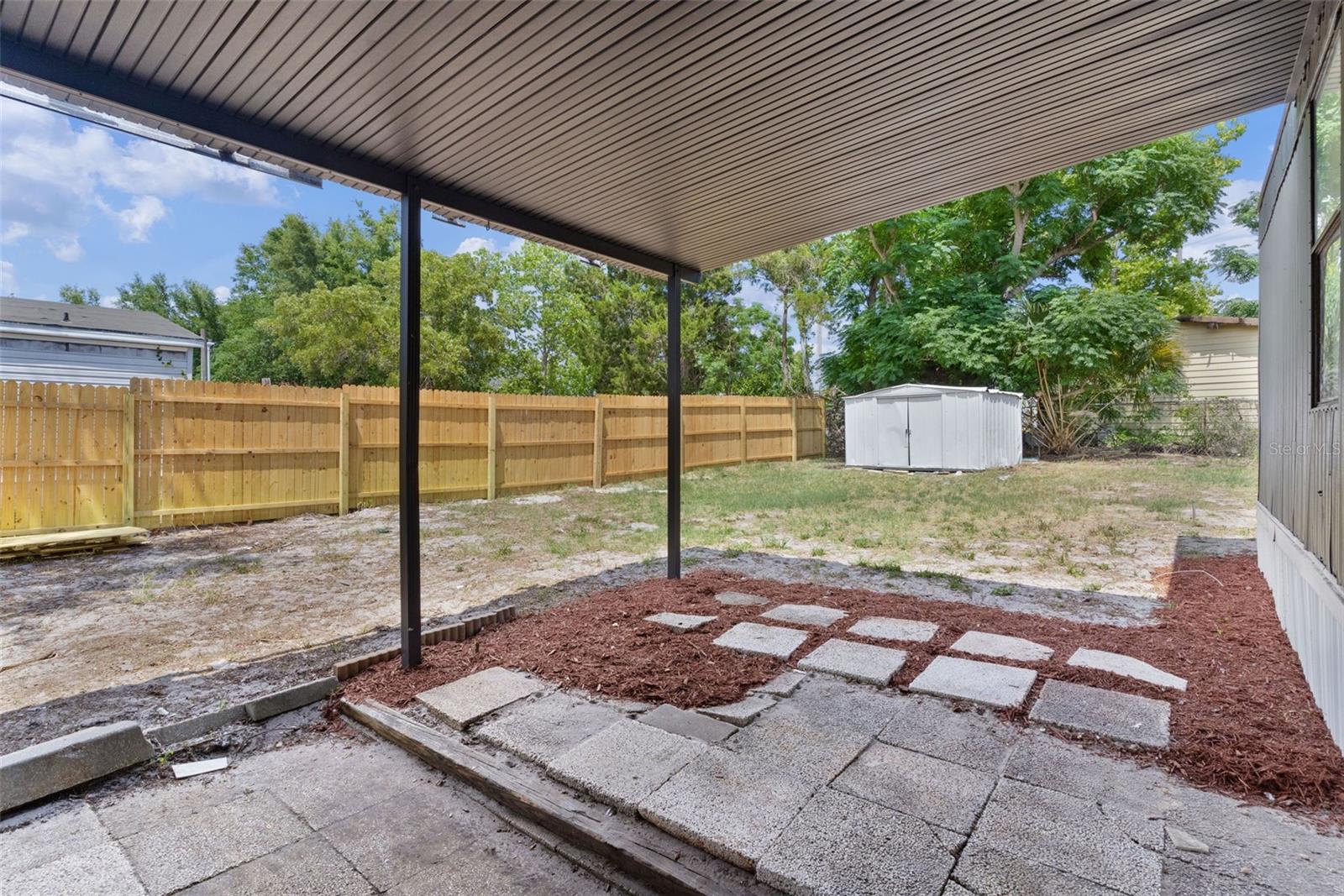 HILLTOP SUB 3 - Residential Lease