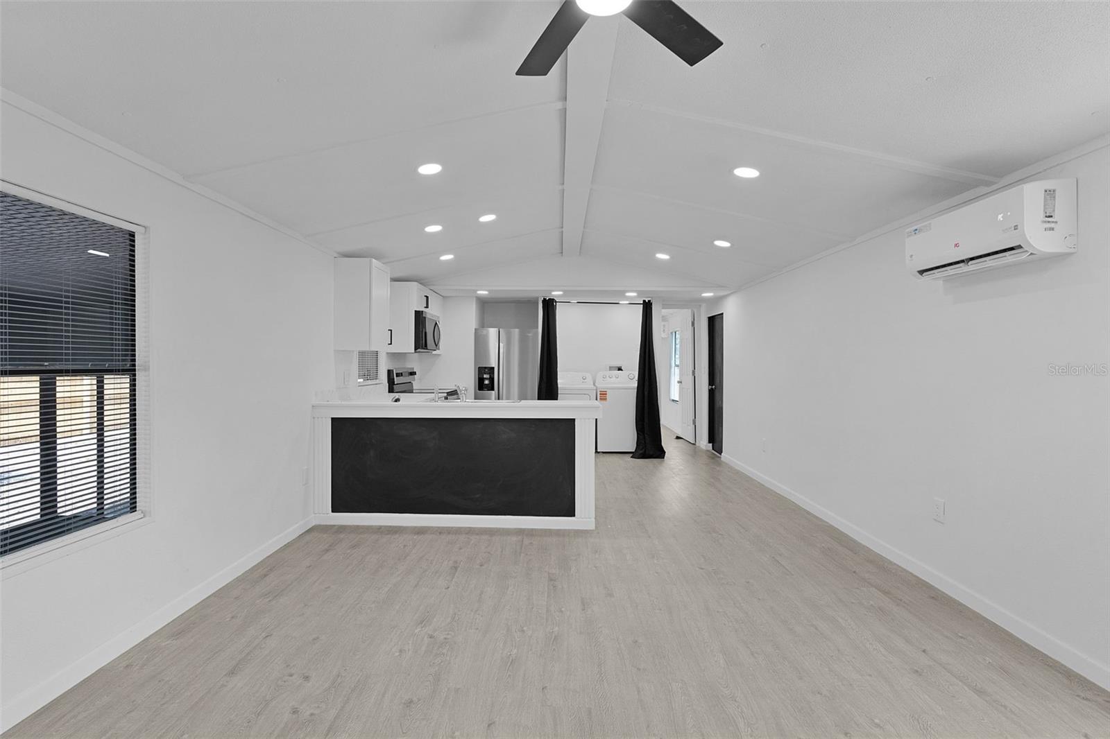HILLTOP SUB 3 - Residential Lease
