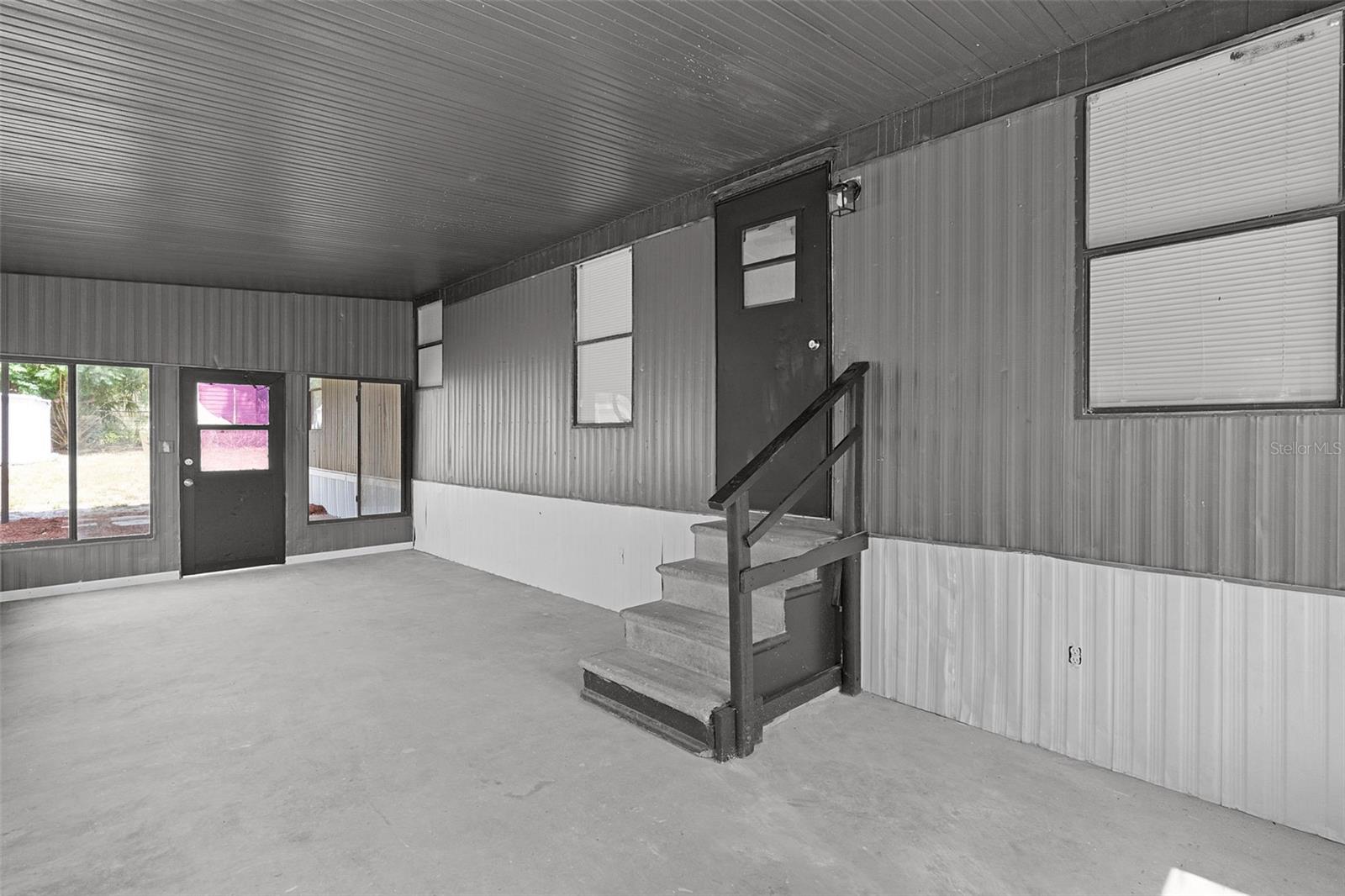 HILLTOP SUB 3 - Residential Lease