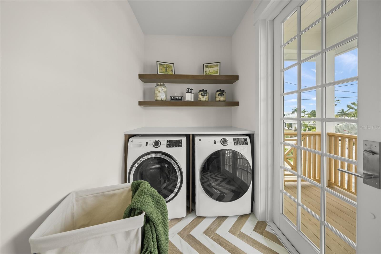 BAY PALMS ADD - Residential Lease