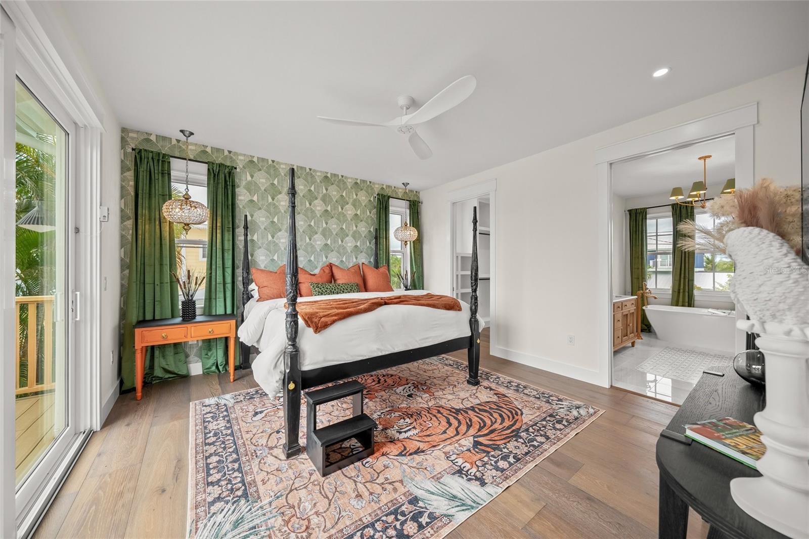 BAY PALMS ADD - Residential Lease