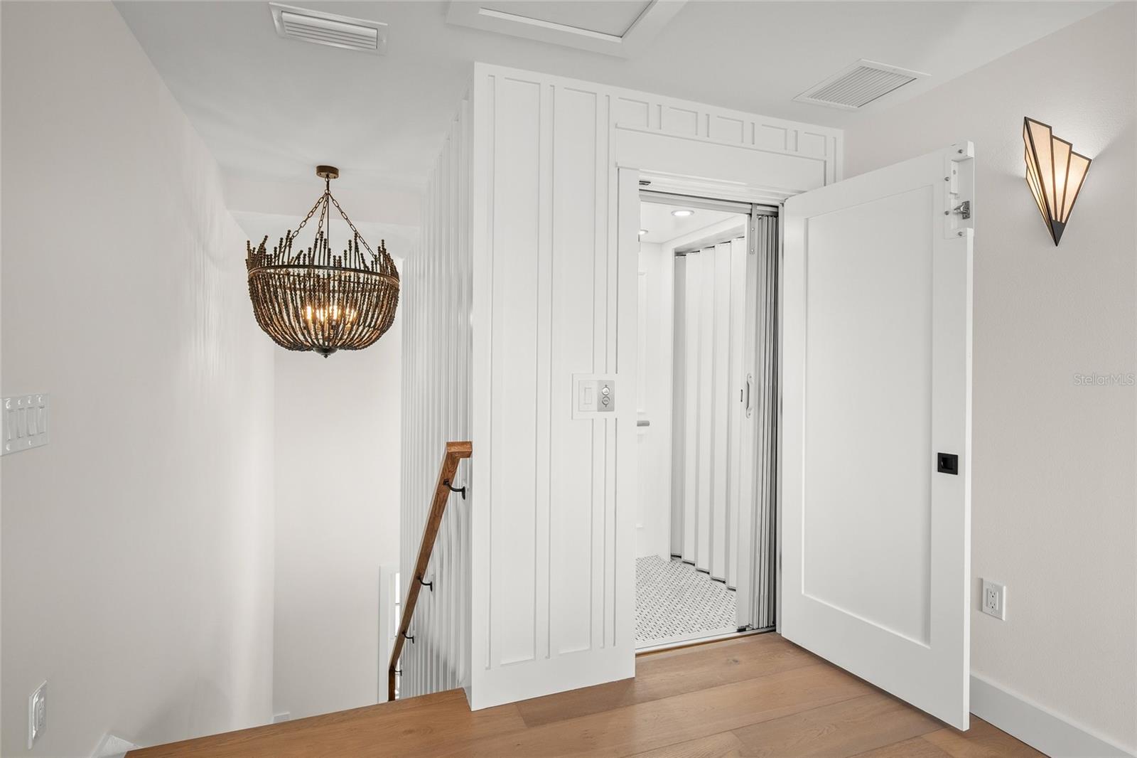 BAY PALMS ADD - Residential Lease