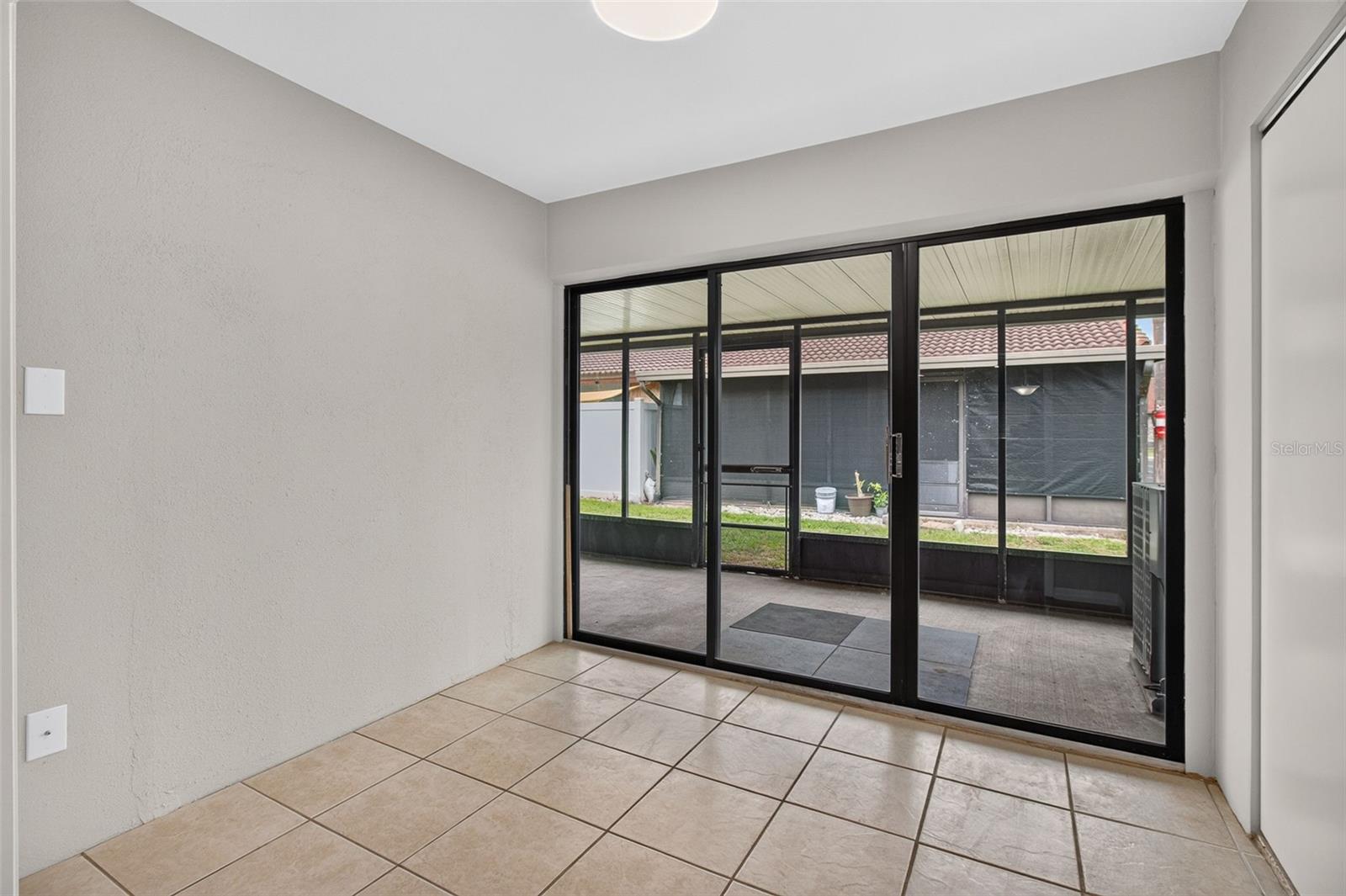 ROSETREE VILLAGE - Residential