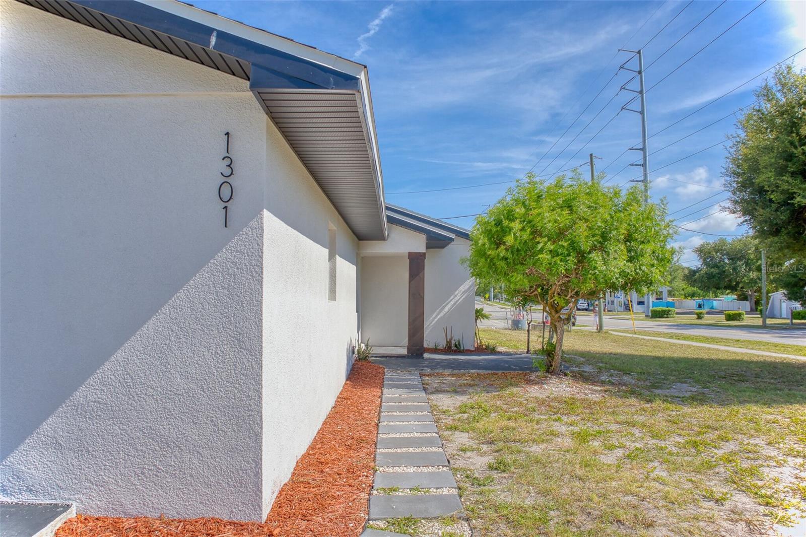 PINE RIDGE - Residential