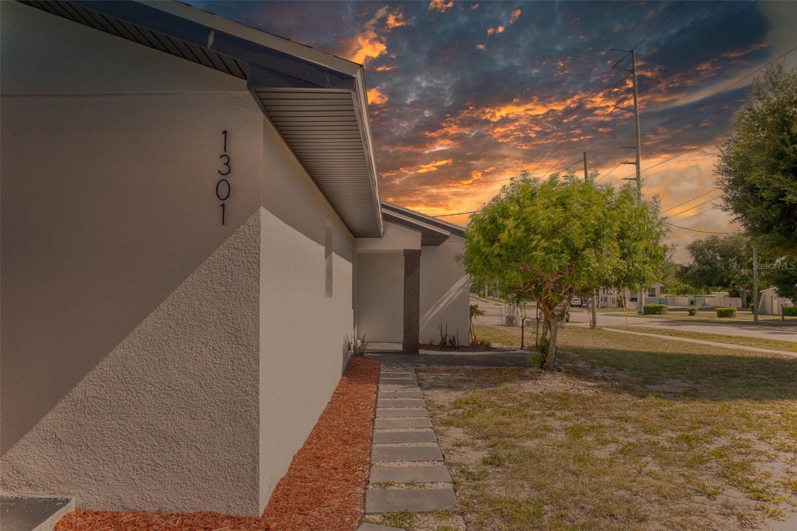 PINE RIDGE - Residential